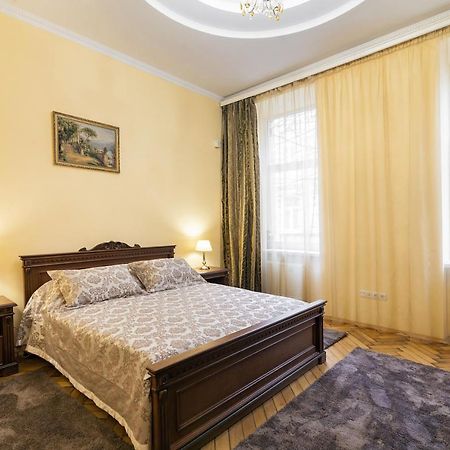 3Х Комнатная Уютная Квартира В Центре Львова Extérieur photo