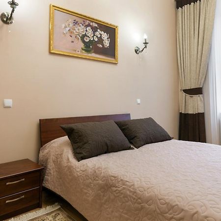 3Х Комнатная Уютная Квартира В Центре Львова Extérieur photo