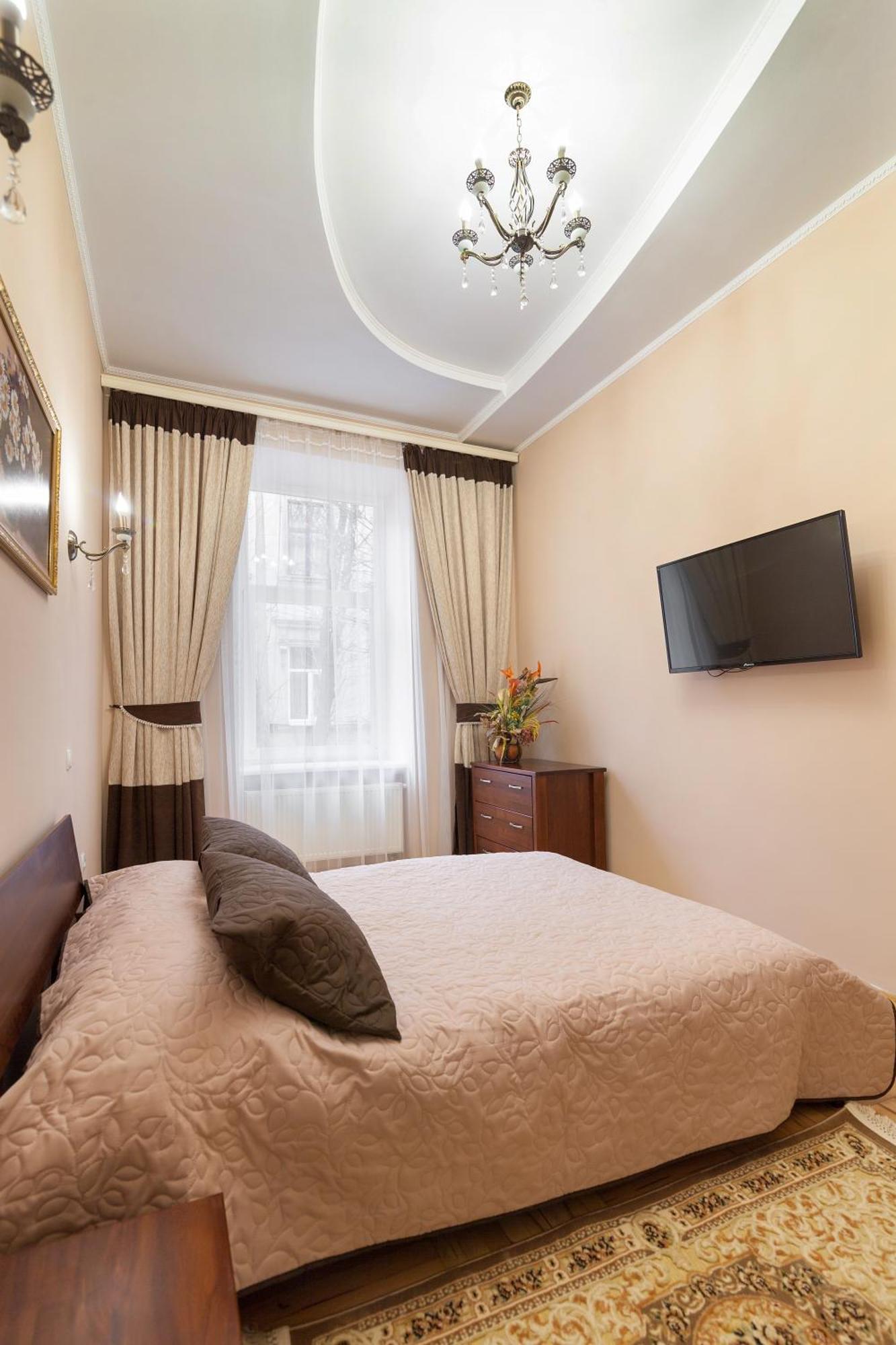 3Х Комнатная Уютная Квартира В Центре Львова Extérieur photo