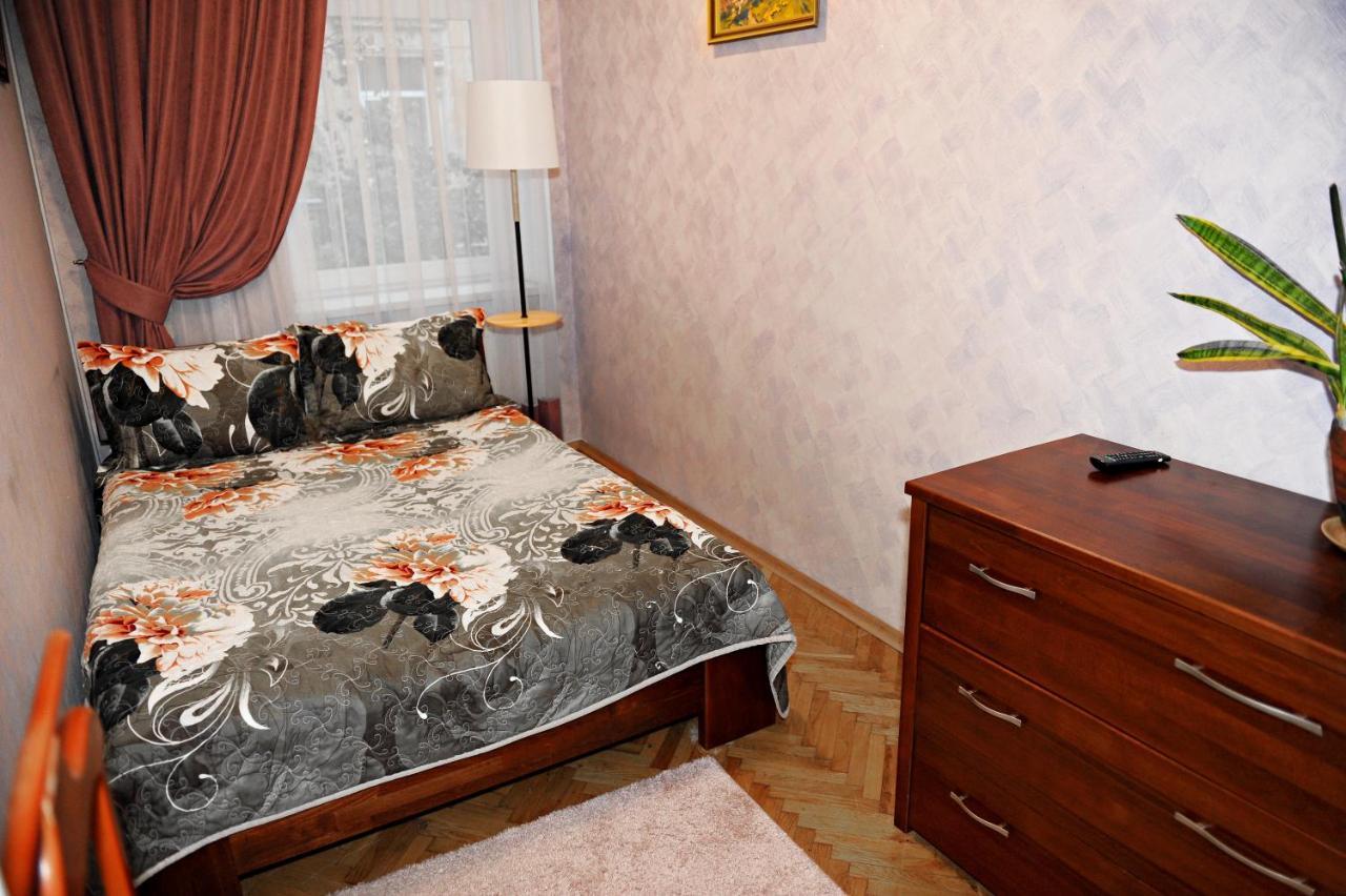 3Х Комнатная Уютная Квартира В Центре Львова Extérieur photo